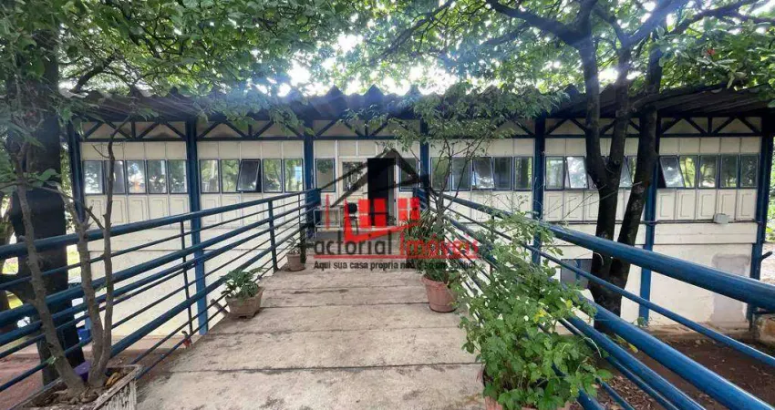 Galpão com 2.800m² de área total com subestação em Polo Industrial de Con