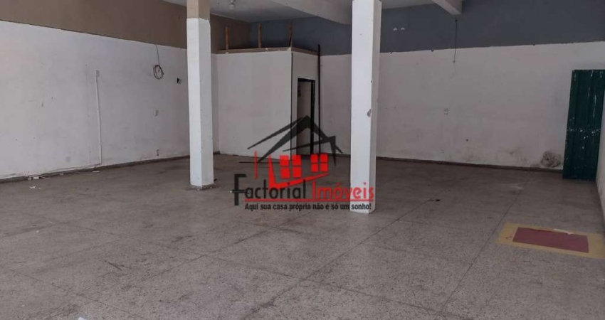 Loja com 80m² próximo da Av. Amintas Jacques de Morais