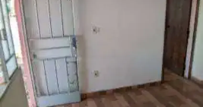 Casa com 1 quarto para alugar no Novo Glória, Belo Horizonte