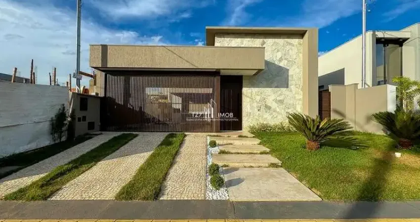 Casa Térrea localizada no Jardins Bolonha, com 3 suítes plenas.