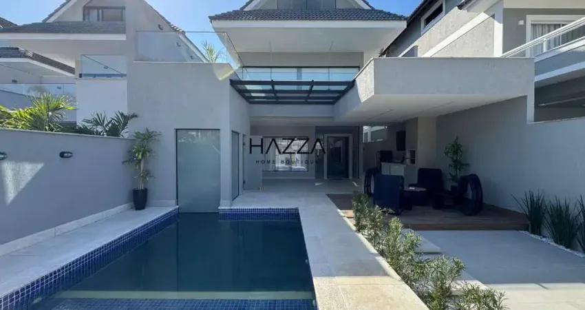 Casa triplex mobiliada no condomínio riviera del sol  recreio dos bandeirantes