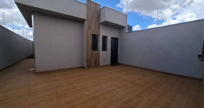Imperdível casa tipo para venda com 2 quartos, sendo 1 suíte, 150m²