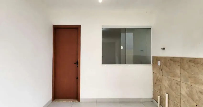 Aconchegante apartamento tipo para venda em Ingleses do Rio Vermelho com 2 quartos, 48m²