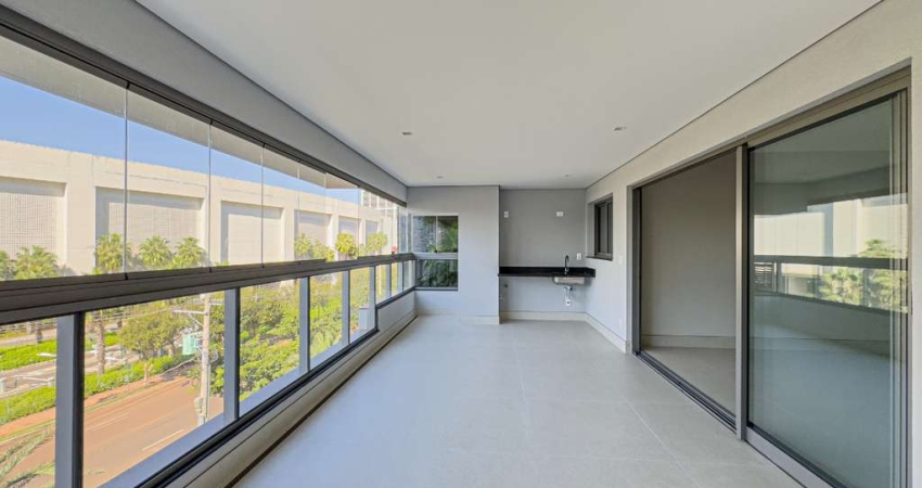 Funcional apartamento tipo para venda em Vila do Golf com 3 quartos, sendo 3 suítes, 191m²