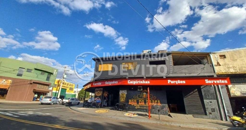 Casa com 2 quartos para alugar no Jardim Munique, São Carlos 