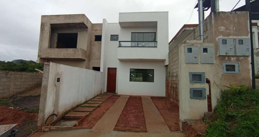 Casa para Venda em Juiz de Fora, Filgueiras, 3 dormitórios, 1 suíte, 2 banheiros, 1 vaga