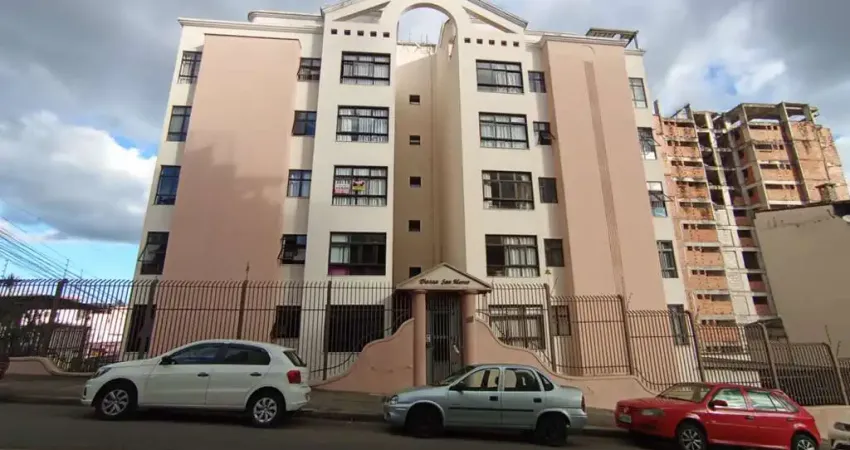 Apartamento para Venda em Juiz de Fora, Manoel Honório, 3 dormitórios, 1 suíte, 2 banheiros, 2 vagas