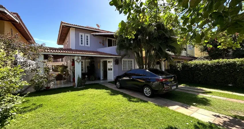 Casa com 04 quartos no portão do sol - buraquinho - lauro de freitas