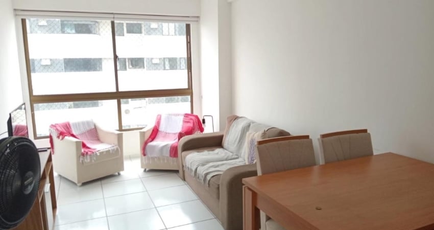 Alugo apartamento mobiliado a poucos metros do mar de candeias Jaboatão PE
