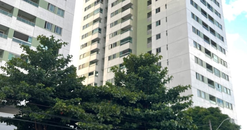 Vendo apartamento a poucos metros da orla de Piedade Jaboatão PE