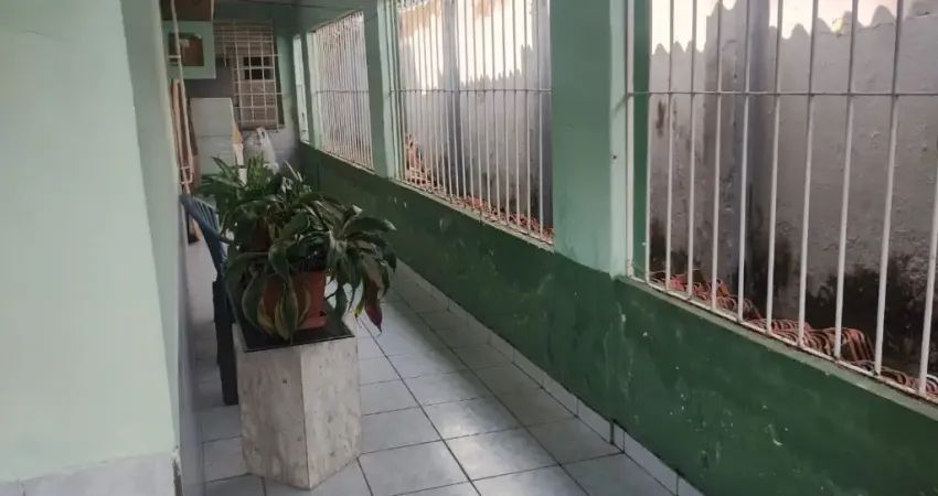Vendo casa no bairro de Piedade construida em um terreno de 390m2 em Jaboatão PE