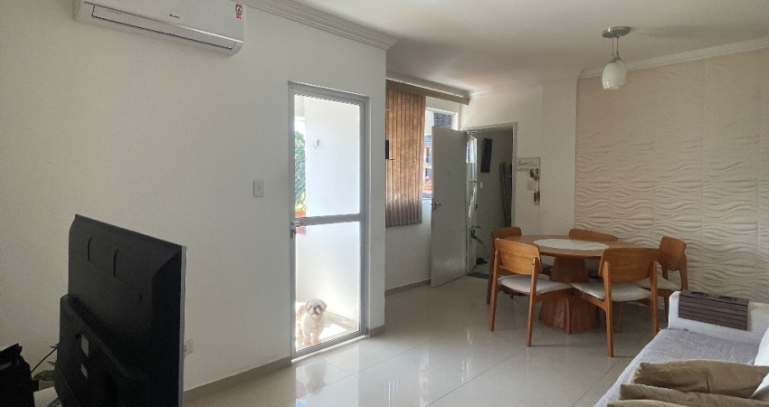 Vendo apartamento no terceiro andar de escada em candeias Jaboatão PE