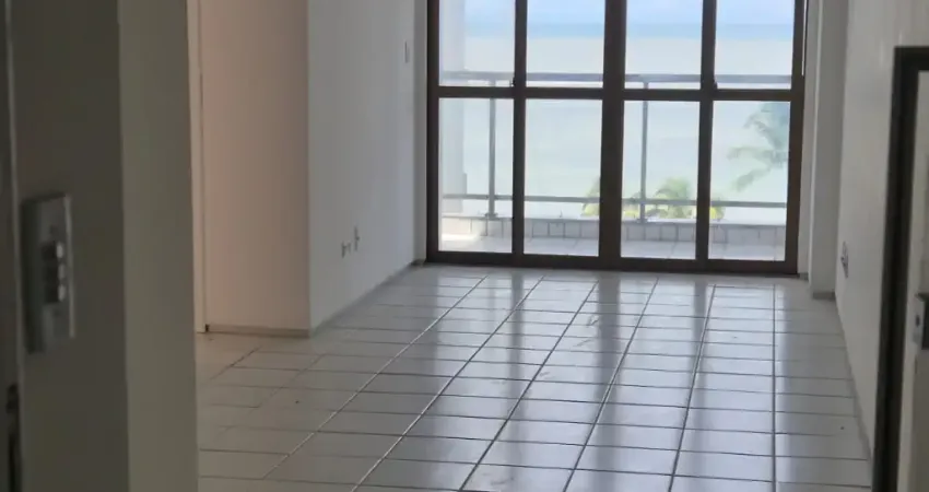 Vendo apartamento com 82m2 em uma localização privigeliada na av principal de Candeias Jaboatão PE