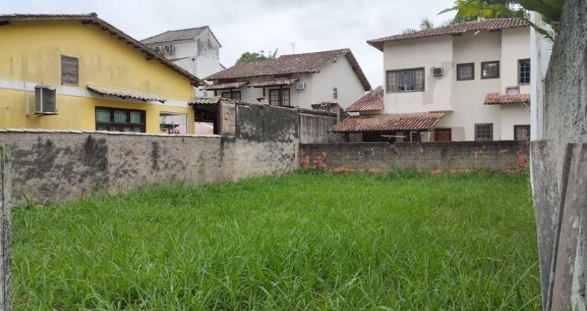 Prédio à venda na Rua Oito, Várzea das Moças, Niterói