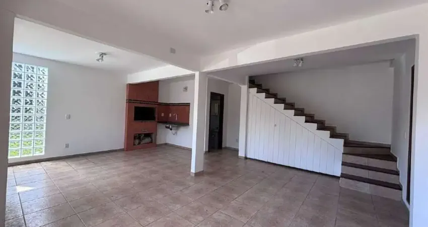 Casa para aluguel, 3 quartos, 5 vagas, ingleses do rio vermelho - florianópolis/sc