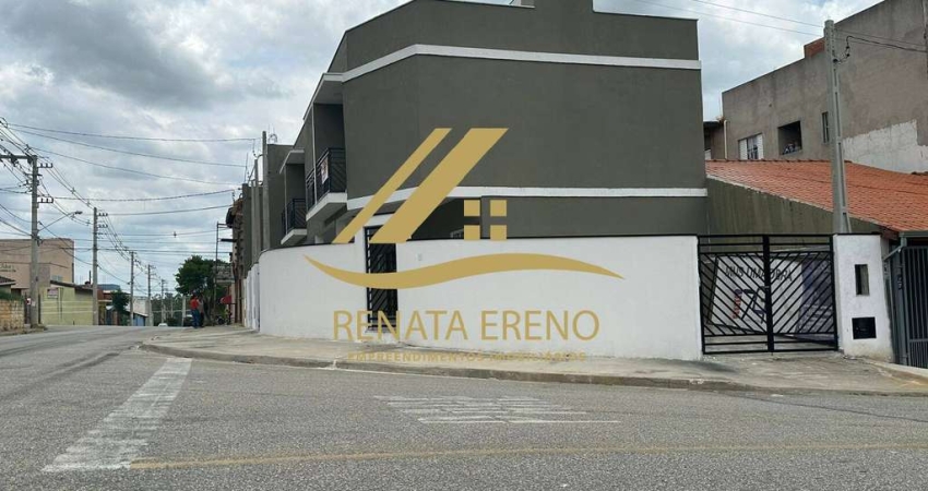 Sobrado com 2 dormitórios e quintal – Jardim Eliane, Cajuru - Sorocaba