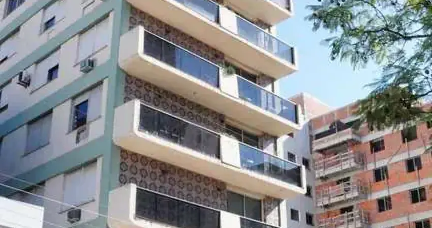 Cobertura ampla, com 280m² 3 dormitórios, suíte, 2 vagas, sol Norte/Leste Av Pre