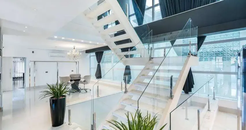 Casa de luxo com 4 suítes à venda no bairro jardim social, curitiba | 751 m² e 10 vagas