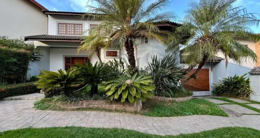 Buscando Casa Grande em Condomínio? Veja esta Opção com Permuta!