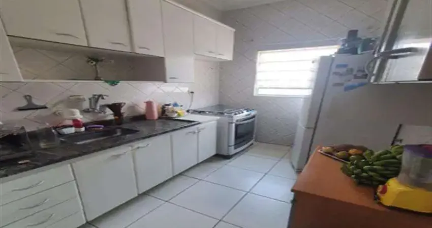 Casa com 3 quartos à venda na Rua João Caresia, Guaiaúna, São Paulo