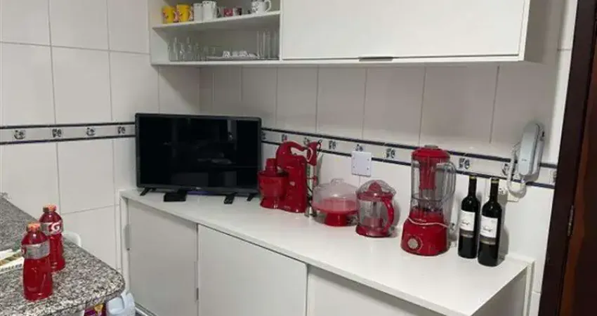 Casa com 3 quartos à venda na Rua Cordova, Parque Sevilha, São Paulo
