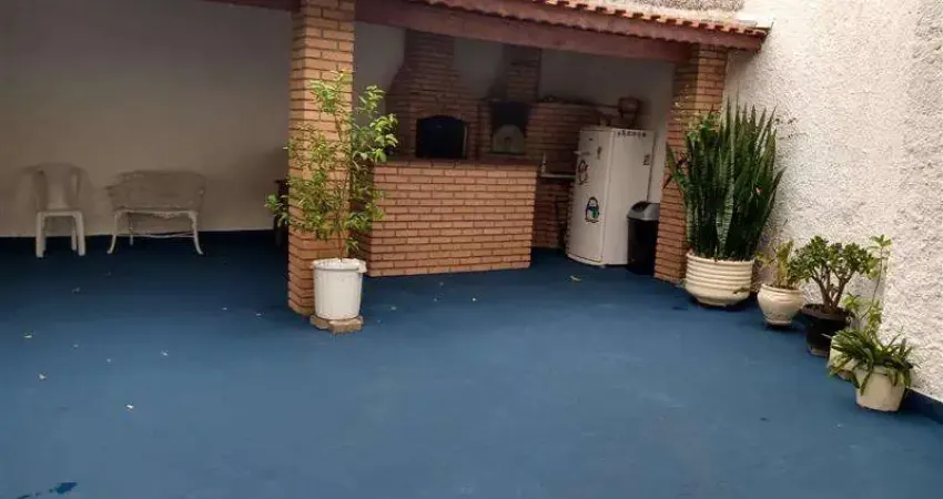 Casa com 3 quartos à venda na Rua Rosário do Catete, Parque Independência, São Paulo