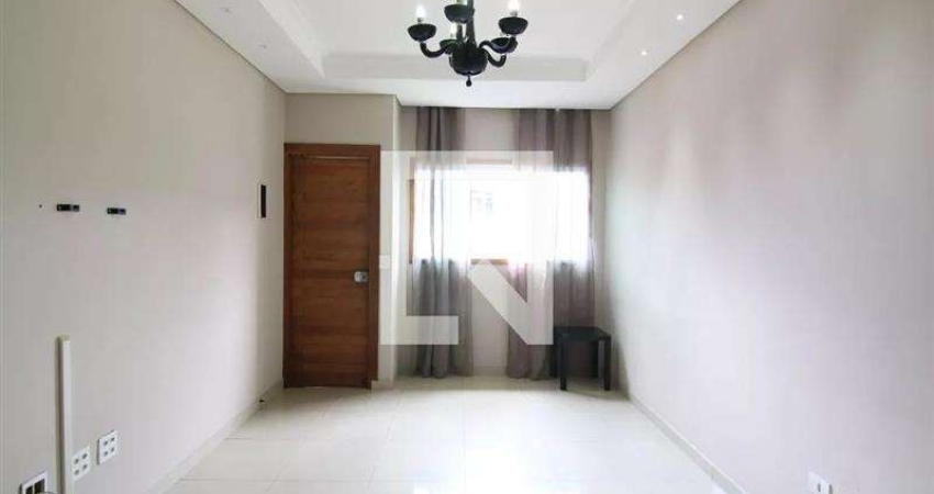 Casa com 3 quartos à venda na Rua Neá, Vila Ré, São Paulo