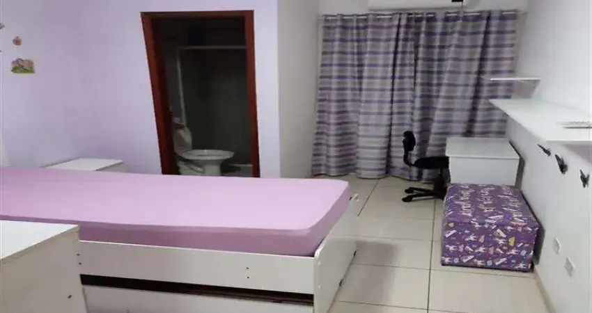Casa com 2 quartos à venda na Rua Pais de Linhares, Jardim Maringa, São Paulo