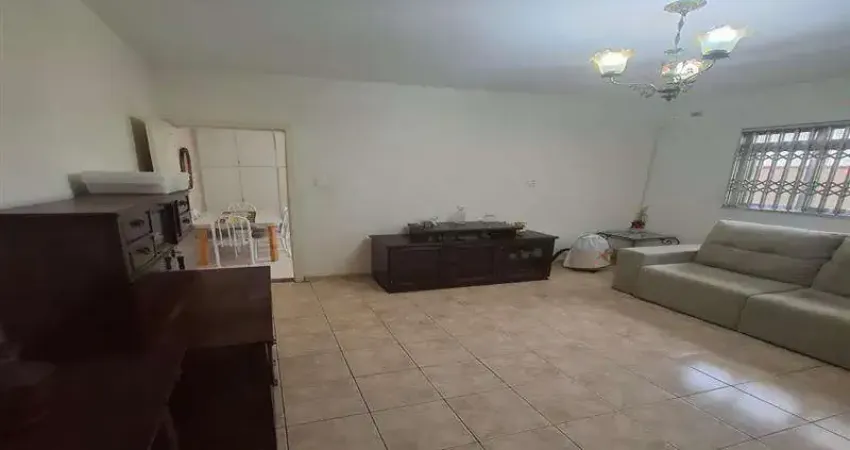 Casa com 2 quartos à venda na Rua Jaboticabal, Vila Bertioga, São Paulo