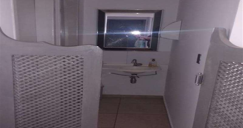 Sala comercial para alugar na Rua Guaimbé, Mooca, São Paulo