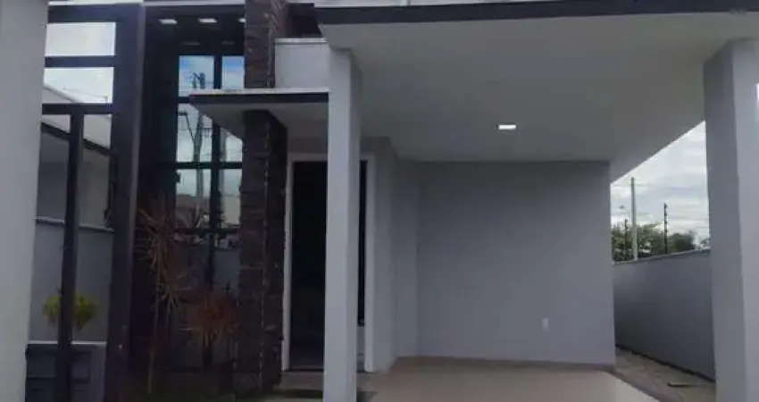 Casa com 89m² á venda no bairro Joáia com 3 dormitórios sendo 1 suíte