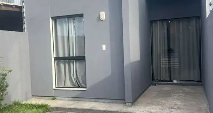 Casa á venda no bairro Areias no BR Felice com 62m², 2 dormitórios,churrasqueira