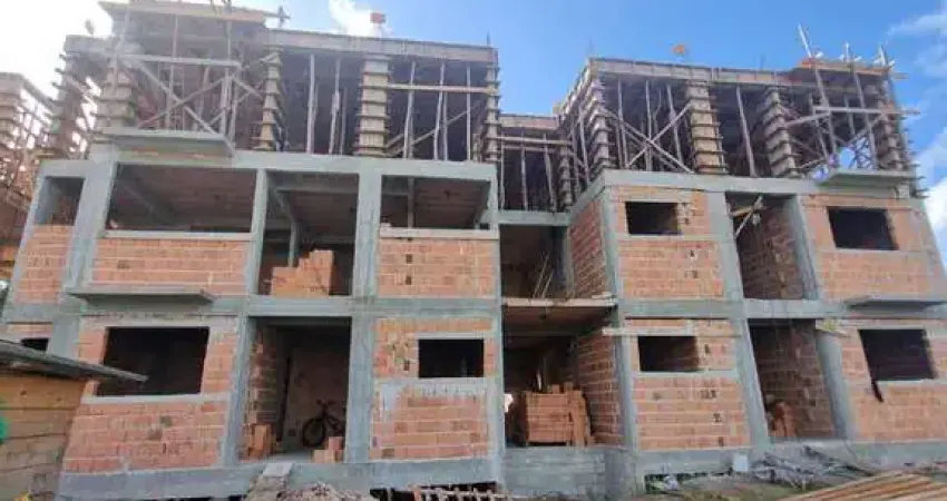Apartamento á venda com 53m² em Tijucas, 2 dormitórios, sacada com churrasqueira