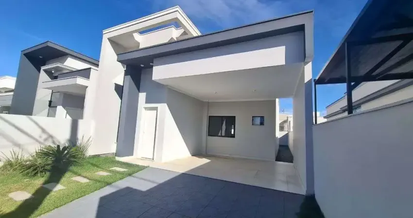 Casa a venda em Tijucas/SC com 110m², 3 dormitórios, 1 suíte, 2 vagas de garagem