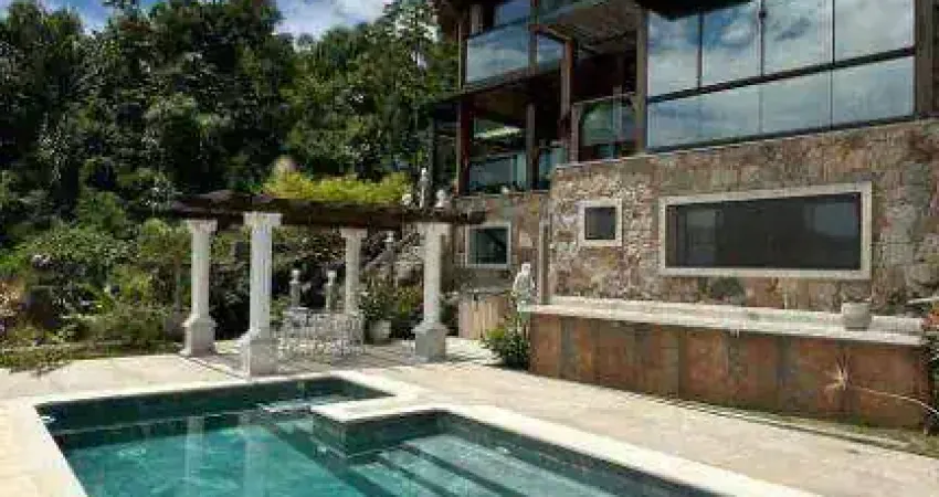 Casa com 4 dormitórios à venda, 450 m² por R$ 3.750.000,00 - Praia Brava - Florianópolis/SC