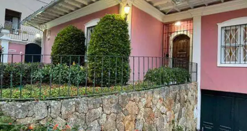 Casa com 4 dormitórios à venda, 536 m² por R$ 3.300.000,00 - Centro - Florianópolis/SC