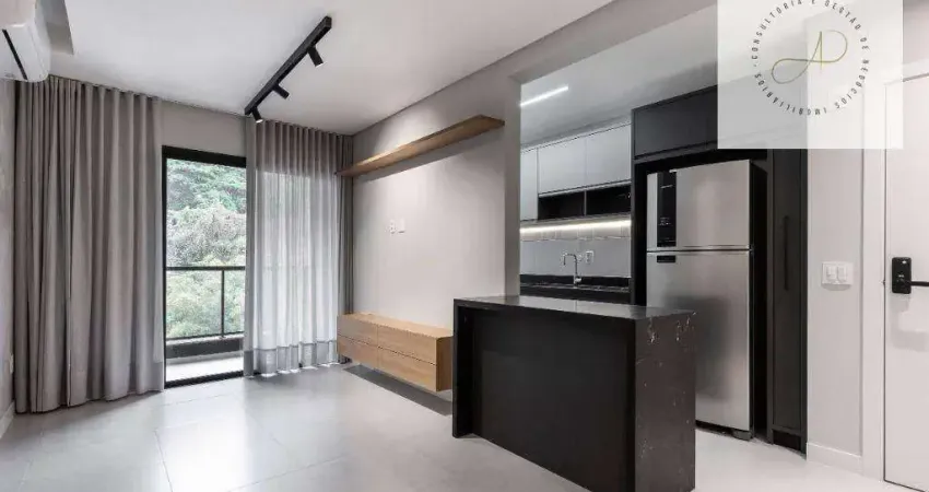 Apartamento com 2 dormitórios para alugar, 70 m² por r$ 7.100,00/mês - centro - florianópolis/sc