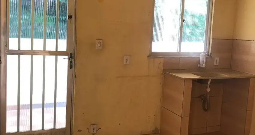 Casa com 4 quartos à venda na Avenida Darcy Vargas, 2, Cidade dos Meninos, Duque de Caxias