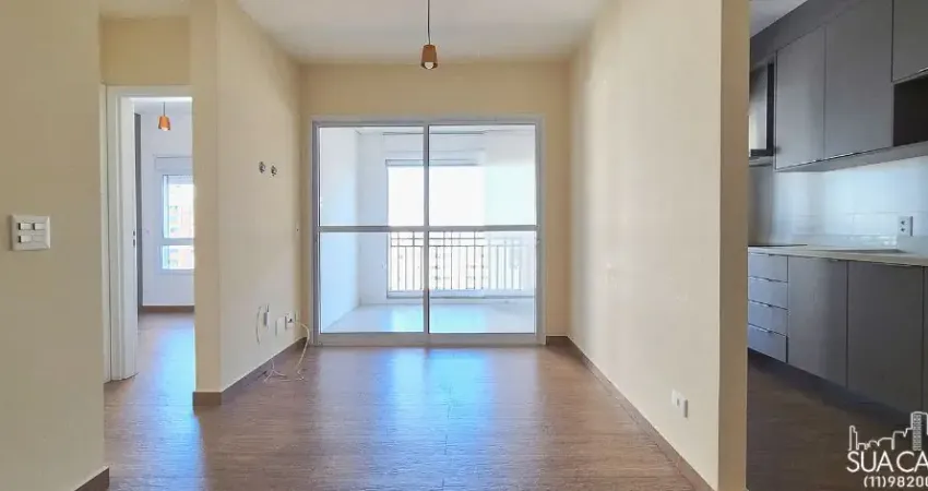 Excelente apto 2 Dorms, 1 vaga e lazer ao lado do Metro.