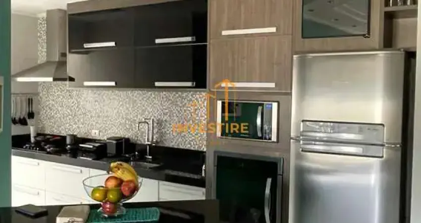 Apartamento mobiliado com 2 dormitórios no centro de  caraguatatuba