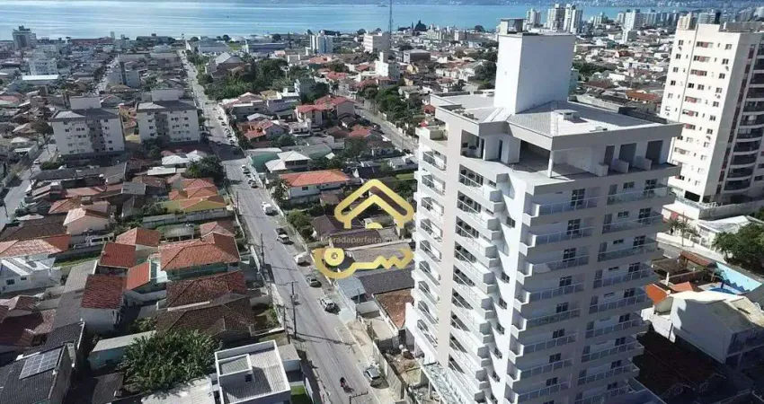Cobertura à venda, no Bairro Jardim Cidade de Florianópolis, São José-SC, com 3 quartos, sendo , com 1 vaga