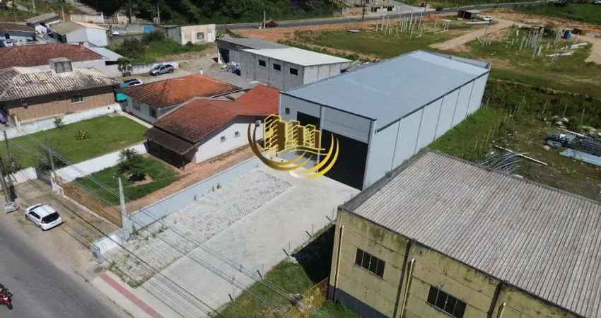 Galpão para aluguel, no Bairro Potecas, São José-SC, com , sendo , com 8 vagas