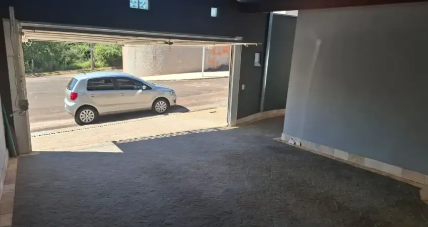 Casa com 2 quartos à venda no Jardim Ypê, Botucatu 