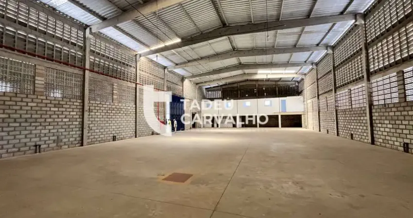 Casa comercial para alugar na Rua Itaeté, 454, Pitangueiras, Lauro de Freitas
