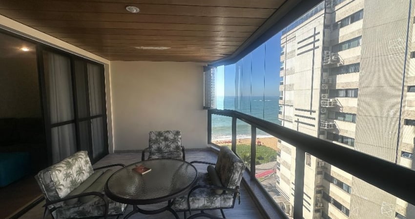 Apartamento espetacular com 300m², prédio frente mar na Praia da Costa!