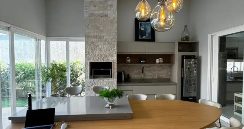 Casa em condomínio fechado com 3 quartos à venda na Avenida Antártica, 1, Núcleo Habitacional Sucuri, Cuiabá