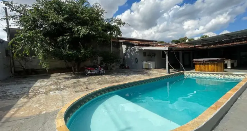 Casa para Venda em Santa Bárbara D`Oeste, Jardim Santa Alice, 3 dormitórios, 2 suítes, 4 banheiros, 4 vagas