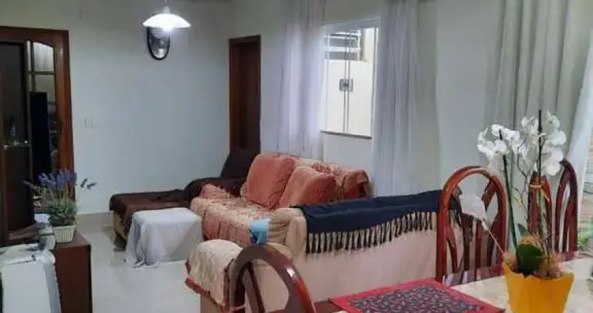 Casa para Venda em São Carlos, Jardim Ricetti, 3 dormitórios, 1 suíte, 3 banheiros, 2 vagas
