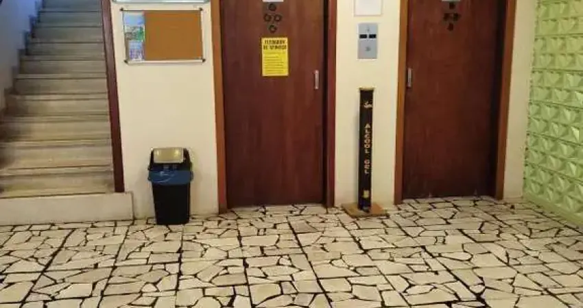 Kitnet / Stúdio à venda no Centro Histórico, Porto Alegre 