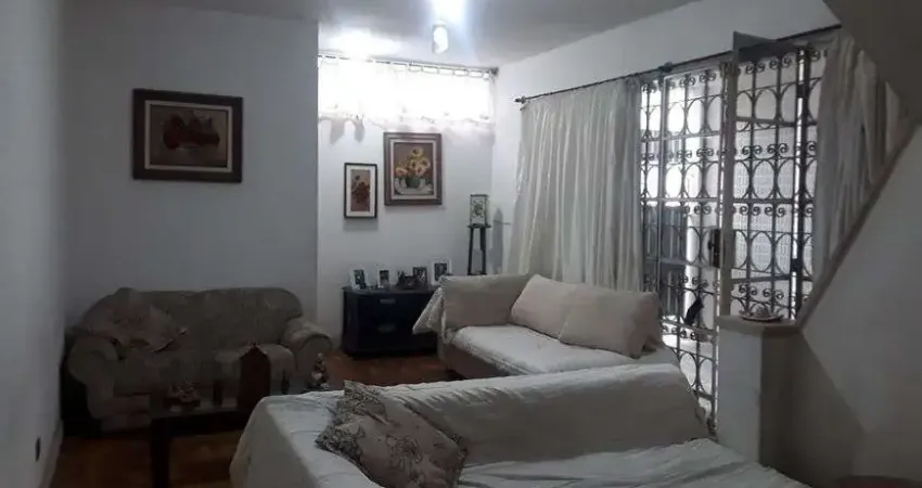 Sobrado para venda possui 115 metros quadrados com 2 quartos